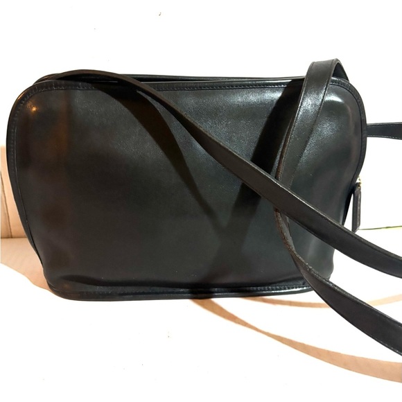 Coach vintage black leather crossbody handbag - Picture 5 of 8